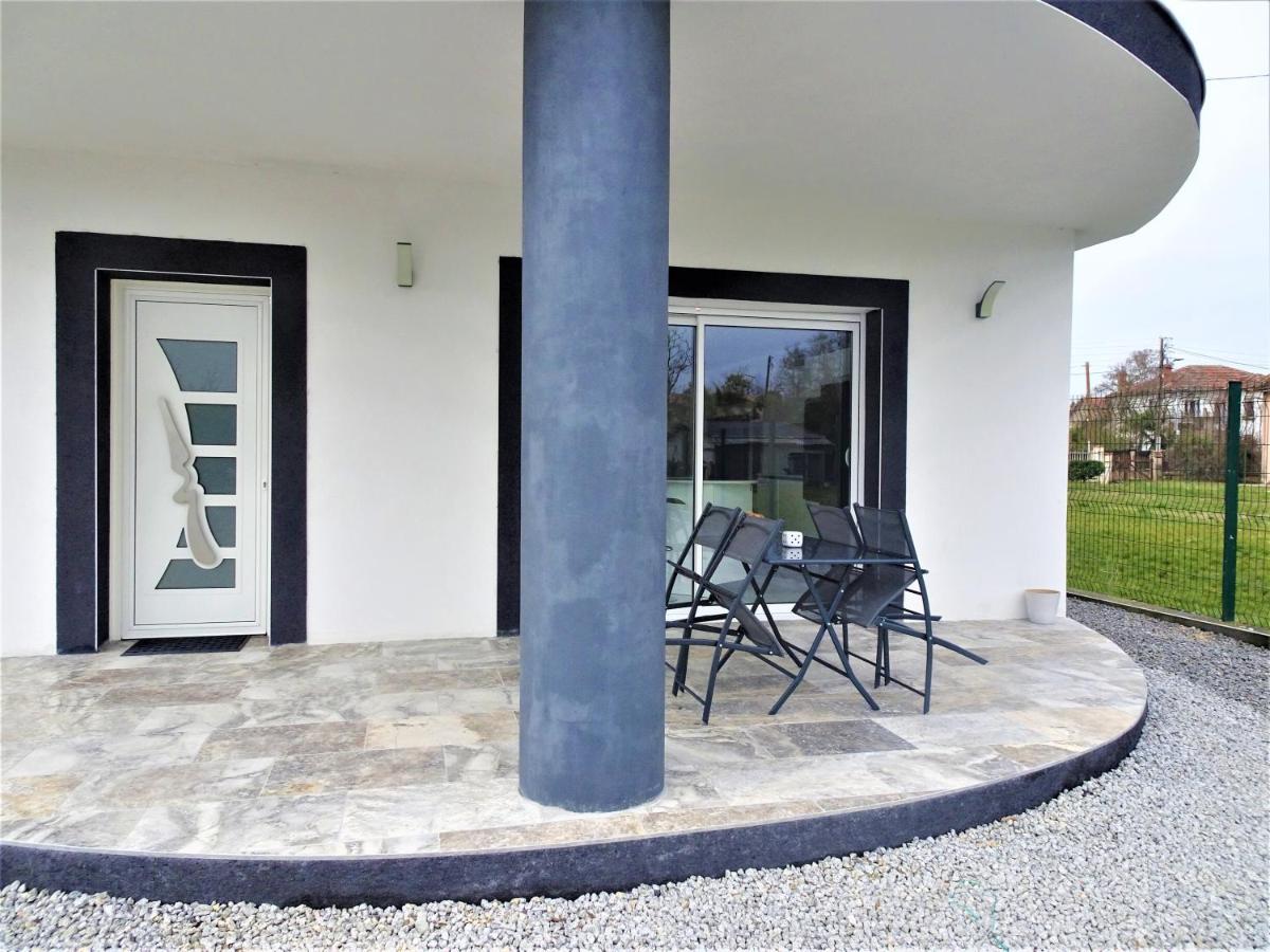 Holiday home Sapiac: Modern Italian-inspired Retreat With Private Pool Montauban