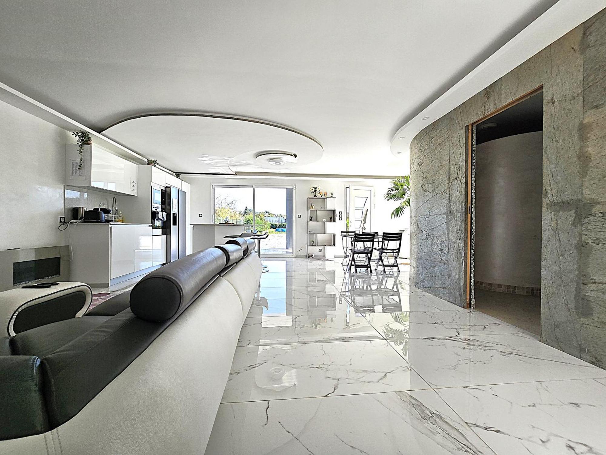 Sapiac: Modern Italian-inspired Retreat With Private Pool * Montauban